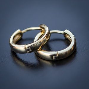 Men’s Solid Gold Hoop Earrings